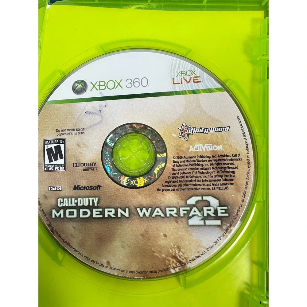 Call of Duty Modern Warfare 2 Xbox 360 Activision FPS CIB SCRATCHED UNTESTED